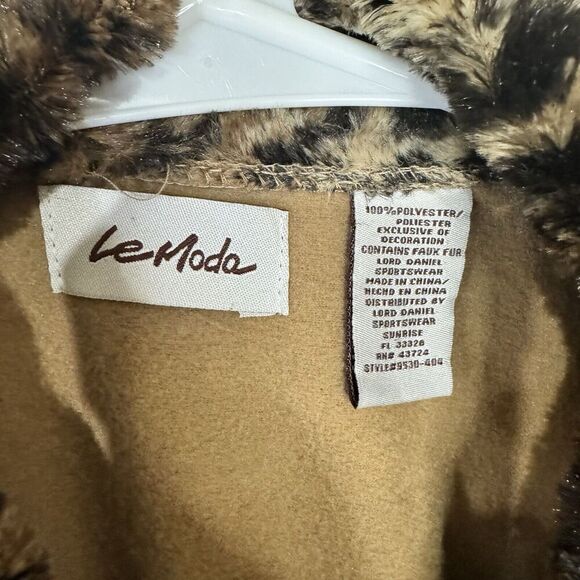 Le Moda Cape‎ Woman One Size Brown Front Zip Faux Fur Trim Collar - Picture 3 of 9